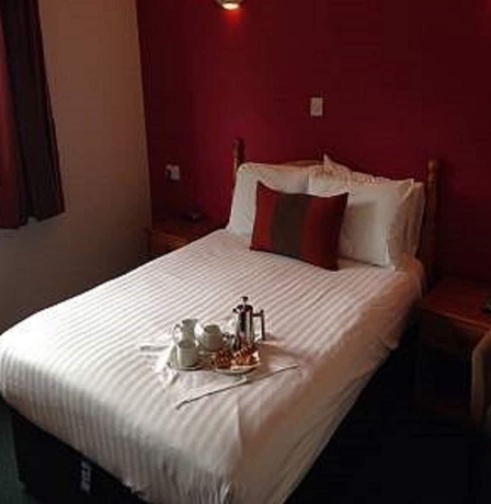 Imagen de la habitación del Hotel Kyle. Foto 16