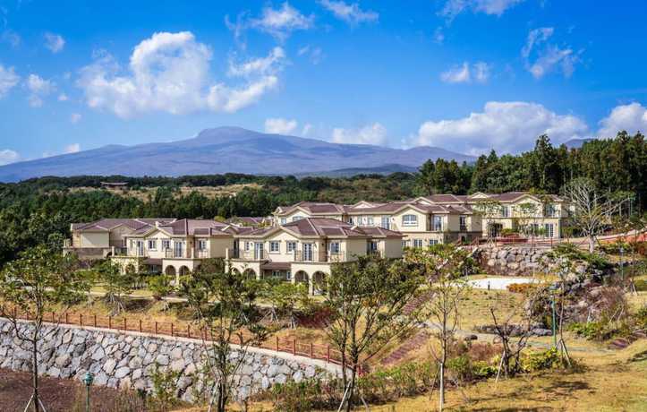 Imagen de los exteriores del Hotel Kylin Villa Resort Jeju. Foto 16