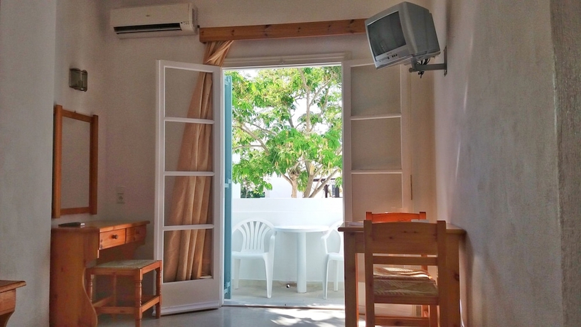 Imagen de la habitación del Hotel Kymata, Kamari. Foto 10