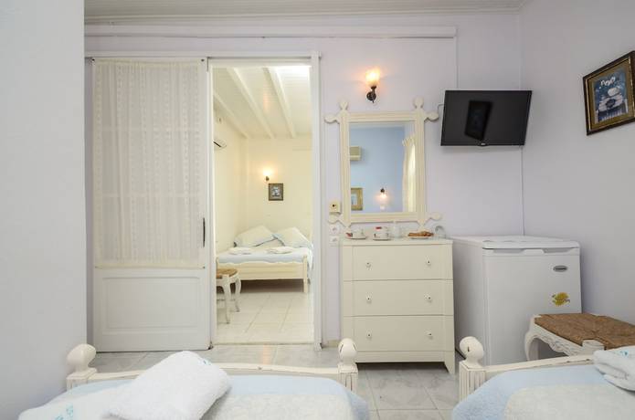 Imagen de la habitación del Hotel Kymata, Naxos. Foto 12