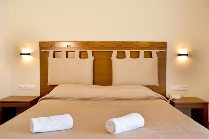 Imagen de la habitación del Hotel Kymi Palace. Foto 4
