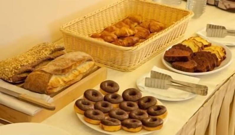 Imagen del bar/restaurante del Hotel Kyniska. Foto 2