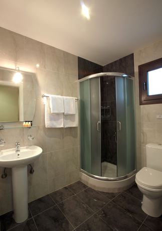 Imagen de la habitación del Hotel Kyniska. Foto 16