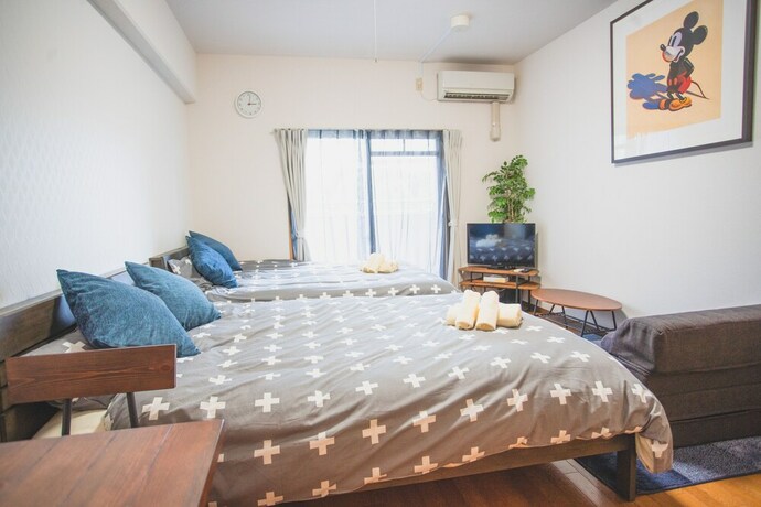 Imagen de la habitación del Hotel Kyobashi Base. Foto 17