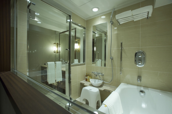 Imagen de la habitación del Hotel Kyoto Century. Foto 9