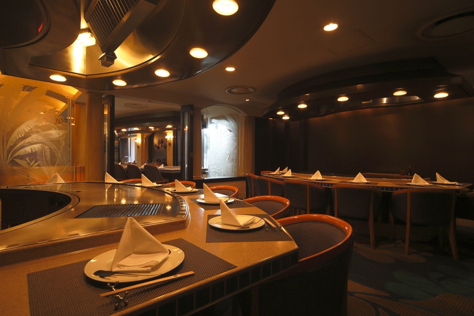 Imagen del bar/restaurante del Hotel Kyoto Century. Foto 2