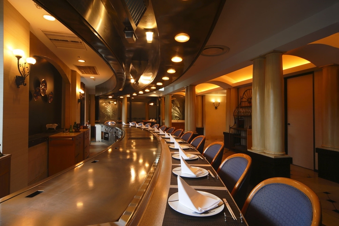 Imagen del bar/restaurante del Hotel Kyoto Century. Foto 3