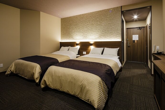 Imagen de la habitación del Hotel Kyoto Eminence. Foto 27