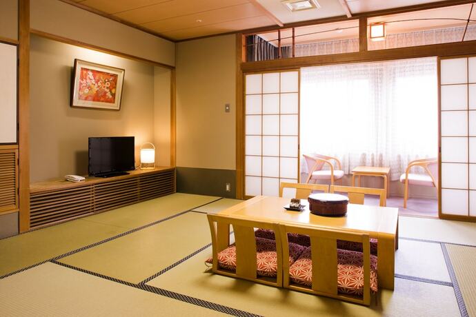 Imagen de la habitación del Hotel Kyoto Eminence. Foto 31