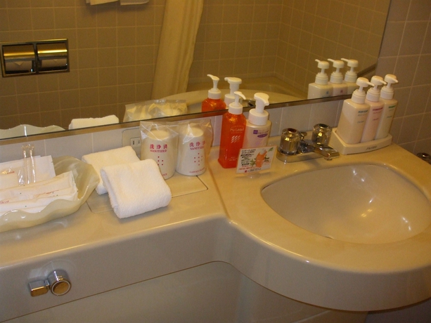 Imagen de la habitación del Hotel Kyoto Garden Palace. Foto 7