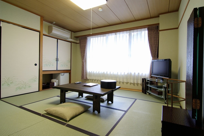 Imagen de la habitación del Hotel Kyoto Higashiyamasou. Foto 6