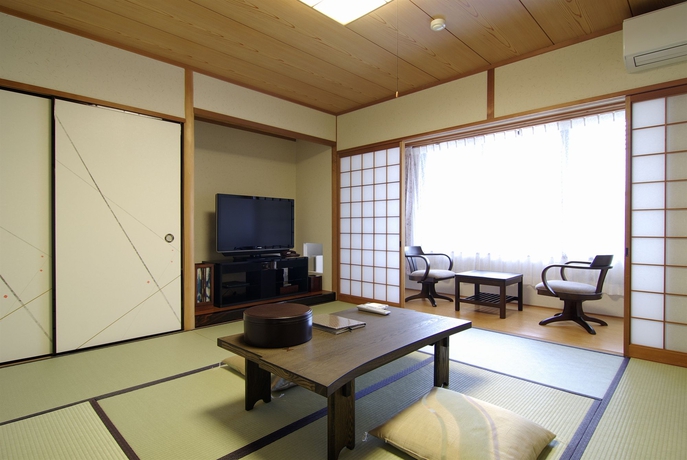 Imagen de la habitación del Hotel Kyoto Higashiyamasou. Foto 7