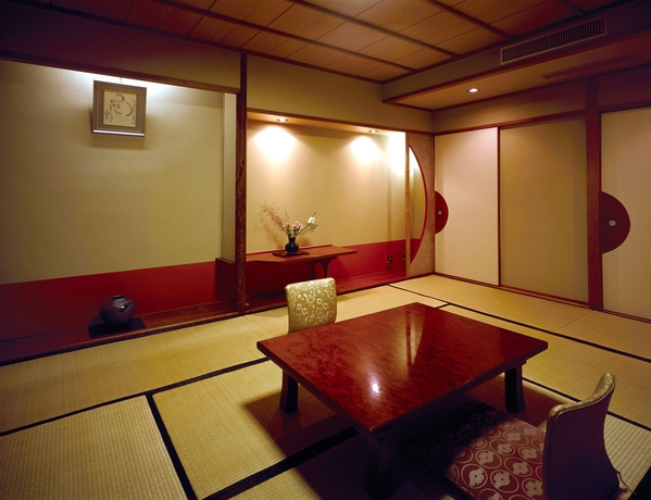 Imagen de los interiores del Hotel Kyoto Kinparo. Foto 9