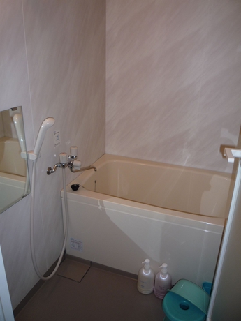 Imagen de la habitación del Hotel Kyoto Kinparo. Foto 5