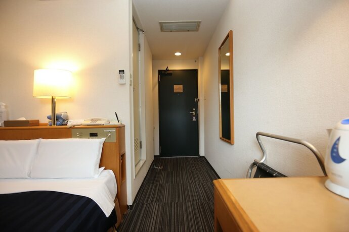Imagen de la habitación del Hotel Kyoto Plaza. Foto 16