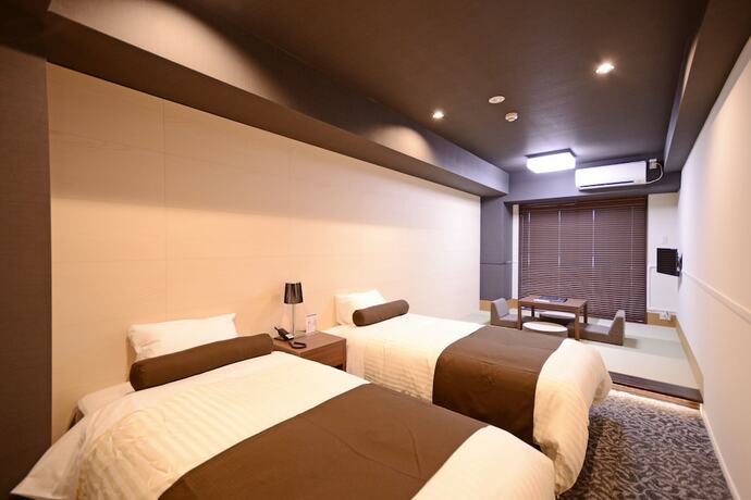 Imagen de la habitación del Hotel Kyoto Sharagam. Foto 4
