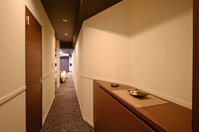 Imagen de la habitación del Hotel Kyoto Sharagam. Foto 8