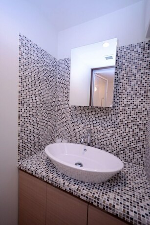 Imagen de la habitación del Hotel Kyoto Sharagam. Foto 17