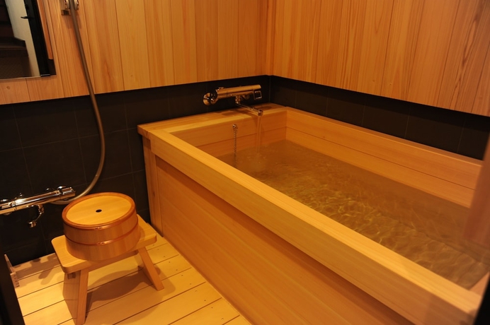 Imagen de la habitación del Hotel Kyoto Takasegawa Bettei. Foto 9