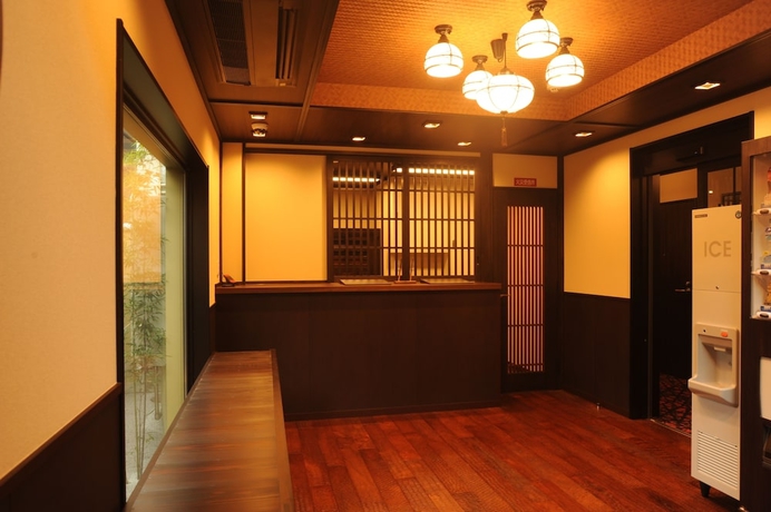 Imagen de los interiores del Hotel Kyoto Takasegawa Bettei. Foto 19