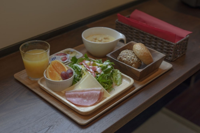 Imagen de la habitación del Hotel Kyoto Takasegawa Bettei. Foto 16