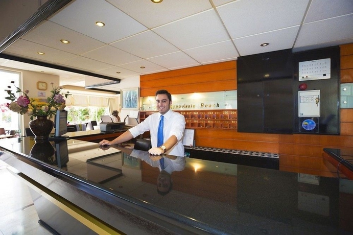 Imagen de los interiores del Hotel Kyparissia Beach. Foto 10