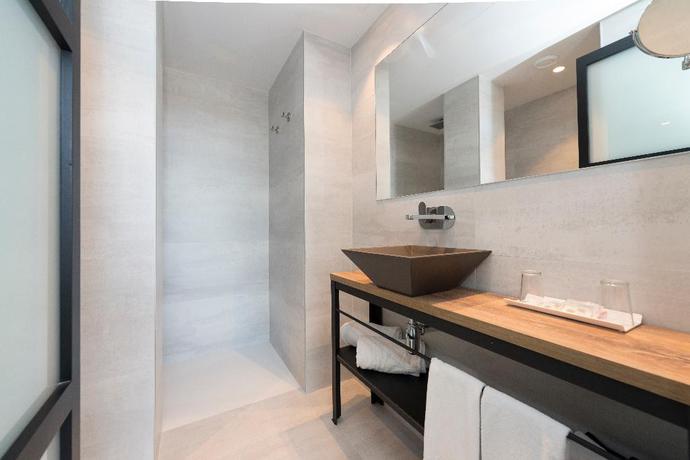 Imagen de la habitación del Hotel Kyrat Amarac Suites. Foto 9