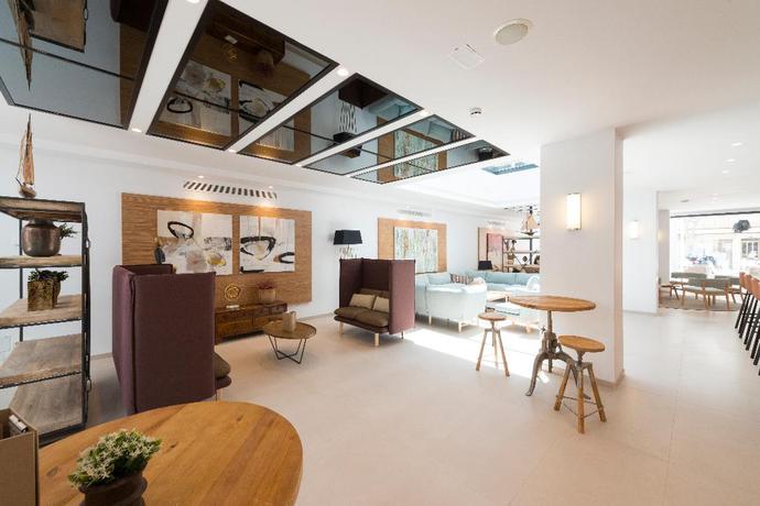 Imagen del bar/restaurante del Hotel Kyrat Amarac Suites. Foto 5