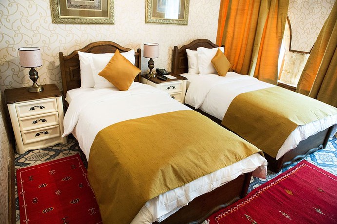 Imagen de la habitación del Hotel Kyrenia Palace Boutique. Foto 10