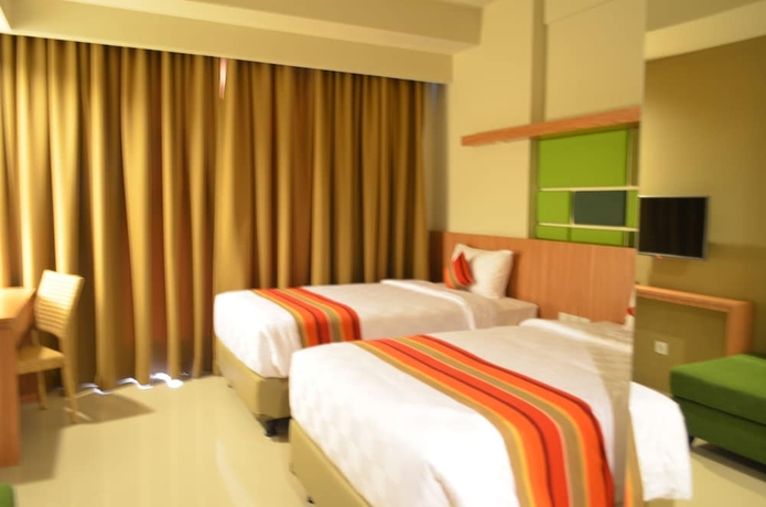 Imagen de la habitación del Hotel Kyriad Airport Jakarta. Foto 4