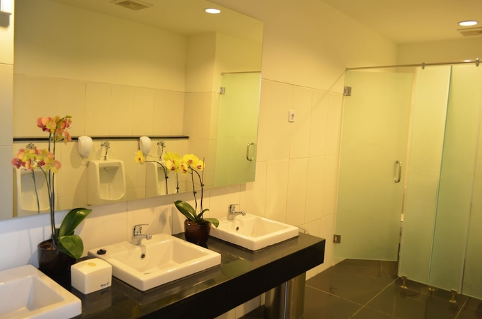 Imagen de la habitación del Hotel Kyriad Airport Jakarta. Foto 16