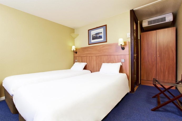 Imagen de la habitación del Hotel Kyriad Angers Pont De Ce. Foto 6