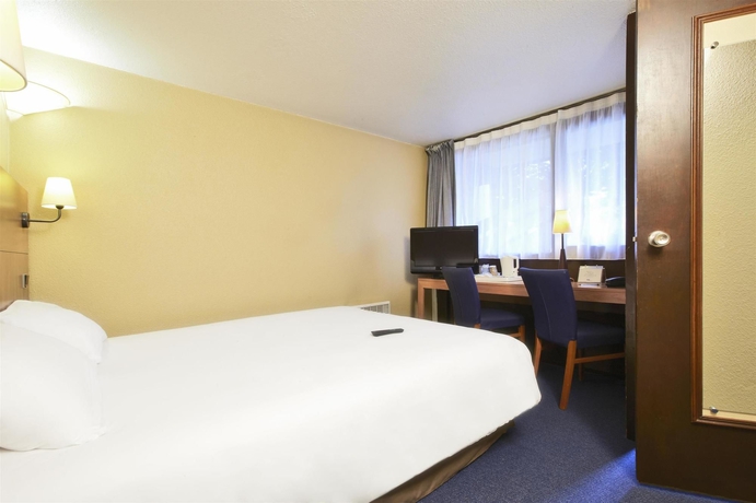 Imagen de la habitación del Hotel Kyriad Angers Pont De Ce. Foto 8