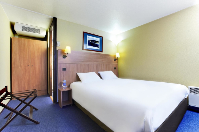 Imagen de la habitación del Hotel Kyriad Angers Pont De Ce. Foto 14