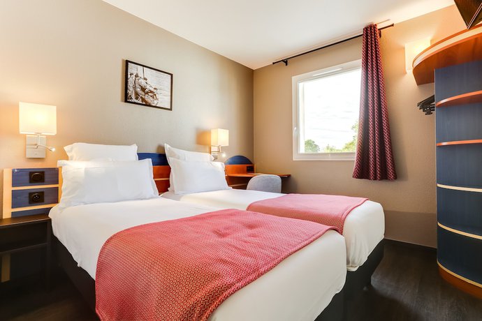 Imagen de la habitación del Hotel Kyriad Anglet-biarritz. Foto 14