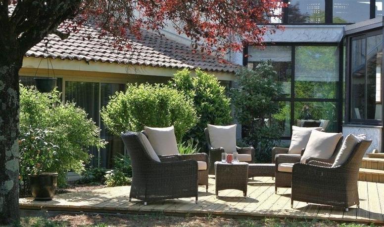 Imagen del bar/restaurante del Hotel Kyriad Angoulême Nord Champniers - and Résidence. Foto 3