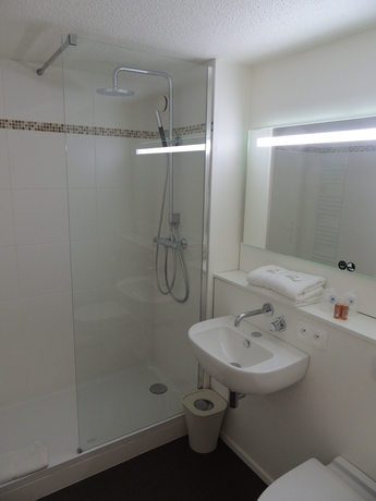 Imagen de la habitación del Hotel Kyriad Annecy Nord - Epagny. Foto 11