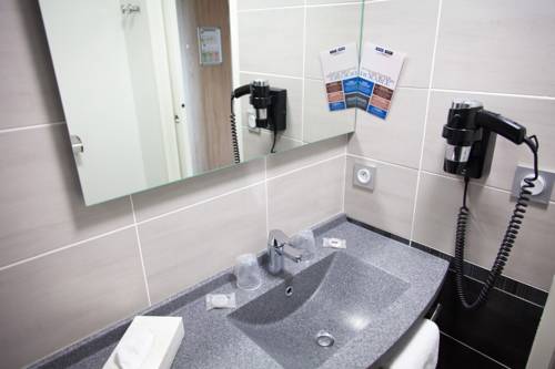 Imagen de la habitación del Hotel Kyriad Auray - Carnac. Foto 8