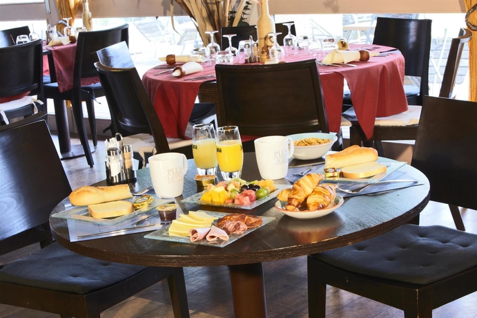 Imagen del bar/restaurante del Hotel Kyriad Beauvais Sud. Foto 5