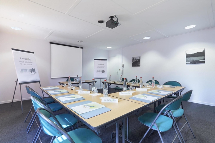 Imagen de los interiores del Hotel Kyriad Blois Nord. Foto 15