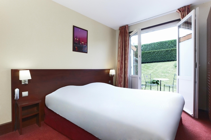 Imagen general del Hotel Kyriad Bordeaux- Lormont. Foto 7