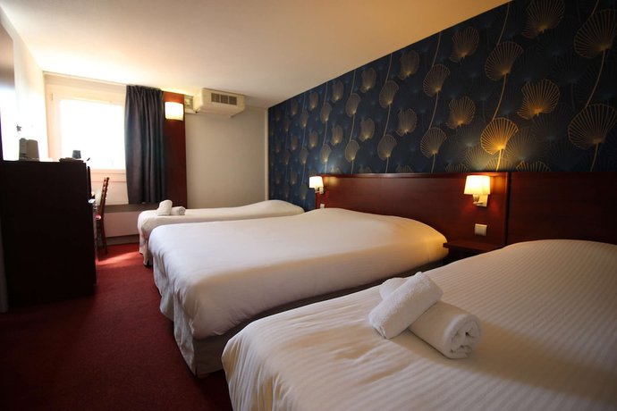 Imagen de la habitación del Hotel Kyriad Bordeaux- Lormont. Foto 4