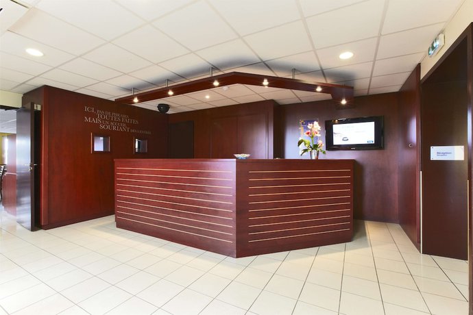 Imagen de los interiores del Hotel Kyriad Bordeaux- Lormont. Foto 16