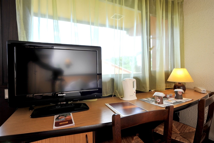 Imagen de la habitación del Hotel Kyriad Bordeaux - Mérignac Aéroport. Foto 9