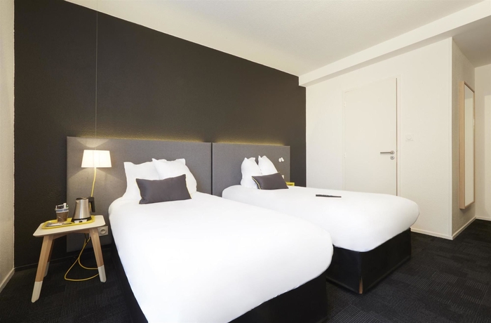 Imagen de la habitación del Hotel Kyriad Brest Centre. Foto 15