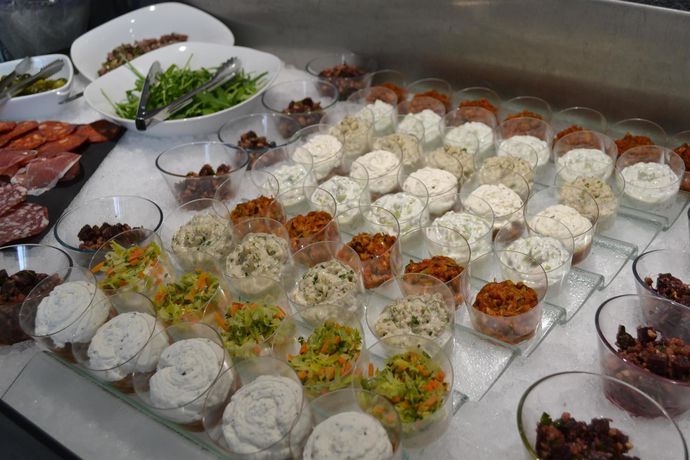 Imagen del bar/restaurante del Hotel Kyriad Brive La Gaillarde Centre. Foto 5