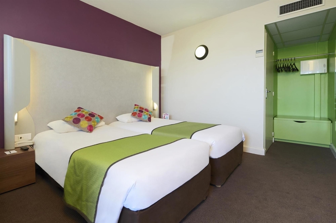 Imagen de la habitación del Hotel Kyriad Carcassonne Aéroport. Foto 8