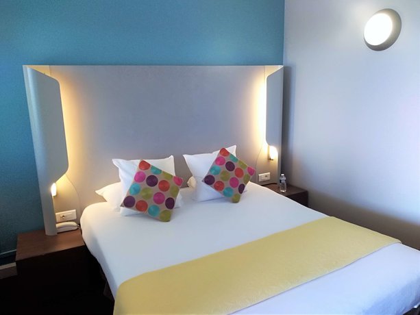 Imagen de la habitación del Hotel Kyriad Carcassonne A&eacute;roport. Foto 7
