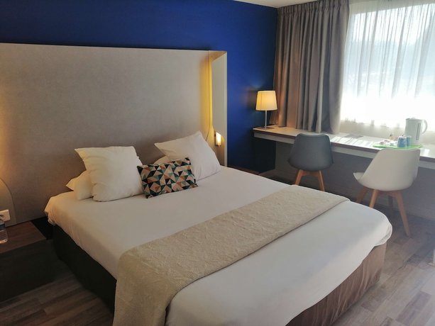 Imagen de la habitación del Hotel Kyriad Carcassonne A&eacute;roport. Foto 15
