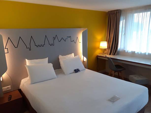 Imagen de la habitación del Hotel Kyriad Carcassonne A&eacute;roport. Foto 16